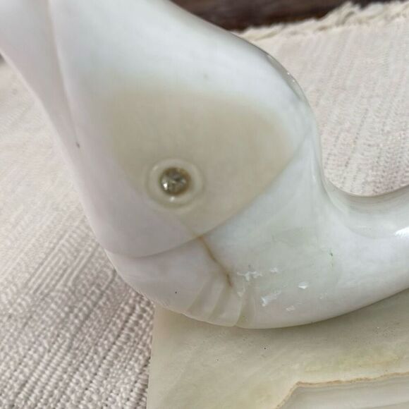 White Carved Alabaster Stone Fish Incense Holder Collectible  Base 4”x2.5”  Vtg - Picture 10 of 12